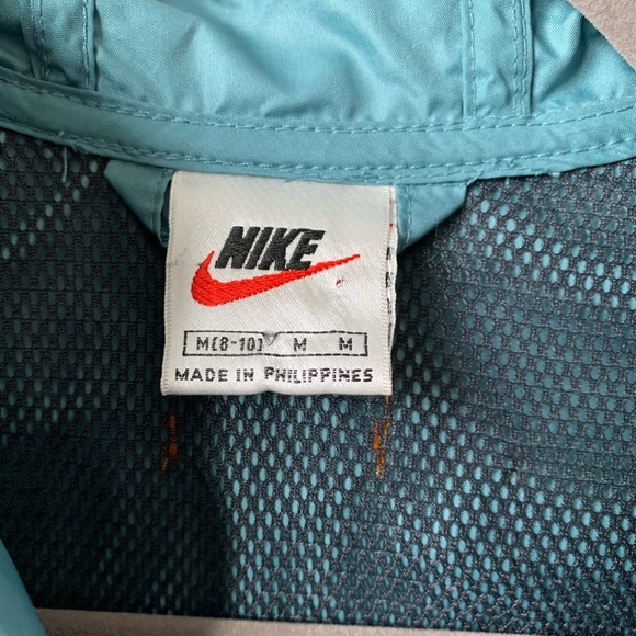 Nike Windbreaker - Picture 8 of 9